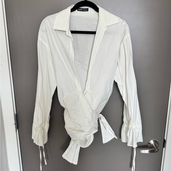 NWOT White Wrap Blouse V Neck Long Sleeve - Picture 5 of 7